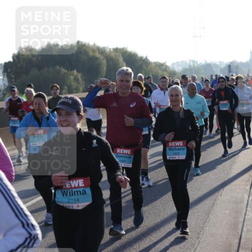 03.10.2025 - Köhlbrandbrückenlauf Jannik Wohlers http://msf.ph/oto/9059587 03.10.2025 09:22:17 Position 3 2315, 2114, 1687, 2435 meine-sportfotos.de