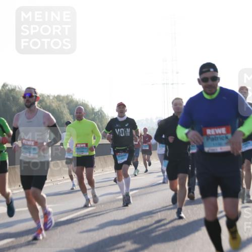 03.10.2025 - Köhlbrandbrückenlauf Jannik Wohlers http://msf.ph/oto/9059593 03.10.2025 09:14:26 Position 3  meine-sportfotos.de