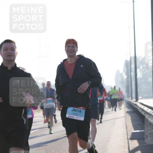 03.10.2025 - Köhlbrandbrückenlauf Jannik Wohlers http://msf.ph/oto/9059665 03.10.2025 09:14:27 Position 3 6078, 1231 meine-sportfotos.de