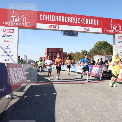 03.10.2025 - Köhlbrandbrückenlauf Lena Gebhardt http://msf.ph/oto/9059788 03.10.2025 13:10:27 Ziel 4147, 4364, 4386, 4429, 4479, 4710, 4711, 4774, 5383, 5689, 5738, 5889, 6024, 6177, 6294, 6587, 6779, 6781, 6782 meine-sportfotos.de
