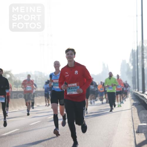 03.10.2025 - Köhlbrandbrückenlauf Jannik Wohlers http://msf.ph/oto/9059889 03.10.2025 09:14:33 Position 3 1118 meine-sportfotos.de