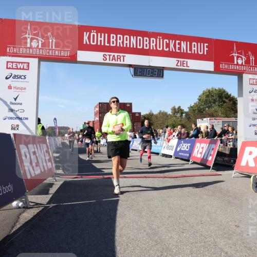 03.10.2025 - Köhlbrandbrückenlauf Lena Gebhardt http://msf.ph/oto/9059958 03.10.2025 13:10:31 Ziel 4386, 4429, 4479, 4710, 4711, 4774, 5229, 5383, 5689, 5738, 5889, 6024, 6177, 6294, 6779, 6781, 6782 meine-sportfotos.de