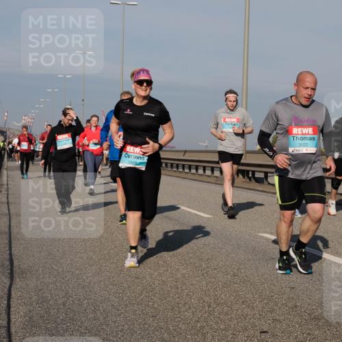 03.10.2025 - Köhlbrandbrückenlauf Fabian Wolf http://msf.ph/oto/9059970 03.10.2025 10:05:03 Position 3 2828, 5, 3022 meine-sportfotos.de
