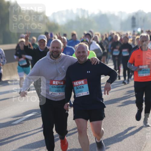 03.10.2025 - Köhlbrandbrückenlauf Jannik Wohlers http://msf.ph/oto/9059979 03.10.2025 09:22:27 Position 3 2424, 2460, 3578 meine-sportfotos.de