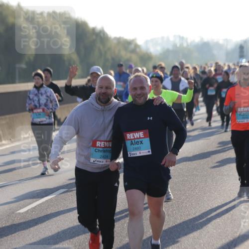 03.10.2025 - Köhlbrandbrückenlauf Jannik Wohlers http://msf.ph/oto/9060058 03.10.2025 09:22:28 Position 3 2424, 2460, 3576 meine-sportfotos.de