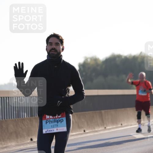 03.10.2025 - Köhlbrandbrückenlauf Jannik Wohlers http://msf.ph/oto/9060086 03.10.2025 09:14:39 Position 3 1279 meine-sportfotos.de