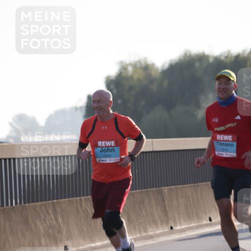 03.10.2025 - Köhlbrandbrückenlauf Jannik Wohlers http://msf.ph/oto/9060138 03.10.2025 09:14:40 Position 3 23, 3305, 1219 meine-sportfotos.de