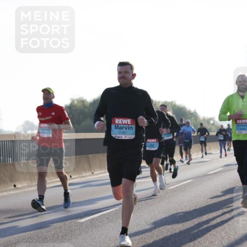 03.10.2025 - Köhlbrandbrückenlauf Jannik Wohlers http://msf.ph/oto/9060187 03.10.2025 09:14:41 Position 3 1197 meine-sportfotos.de