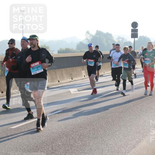 03.10.2025 - Köhlbrandbrückenlauf Lena Gebhardt http://msf.ph/oto/9060193 03.10.2025 09:19:10 Position 1 1489 meine-sportfotos.de