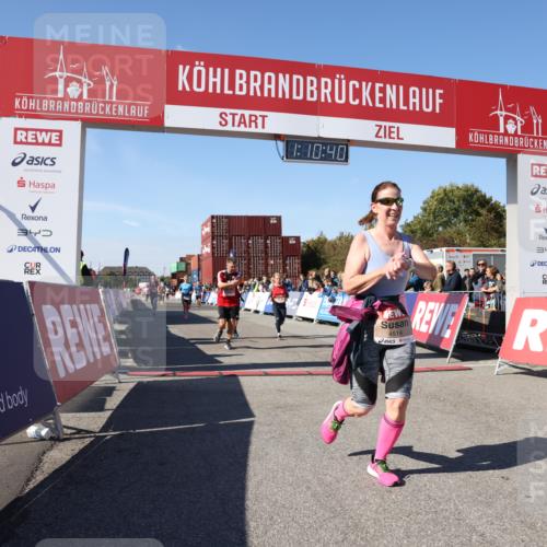 03.10.2025 - Köhlbrandbrückenlauf Lena Gebhardt http://msf.ph/oto/9060202 03.10.2025 13:10:40 Ziel 4081, 4386, 4429, 4488, 4514, 5229, 5383, 5410, 5689, 5738, 5753, 5889, 6024, 6177, 6269, 6273, 6779 meine-sportfotos.de