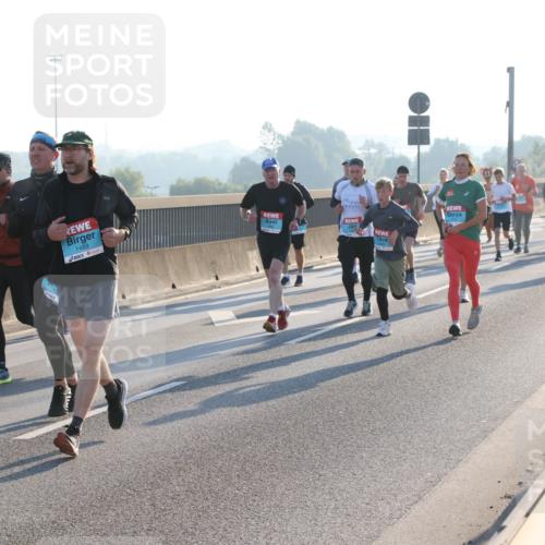 03.10.2025 - Köhlbrandbrückenlauf Lena Gebhardt http://msf.ph/oto/9060204 03.10.2025 09:19:10 Position 1 1489 meine-sportfotos.de