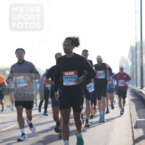 03.10.2025 - Köhlbrandbrückenlauf Jannik Wohlers http://msf.ph/oto/9060384 03.10.2025 09:14:46 Position 3 1550 meine-sportfotos.de