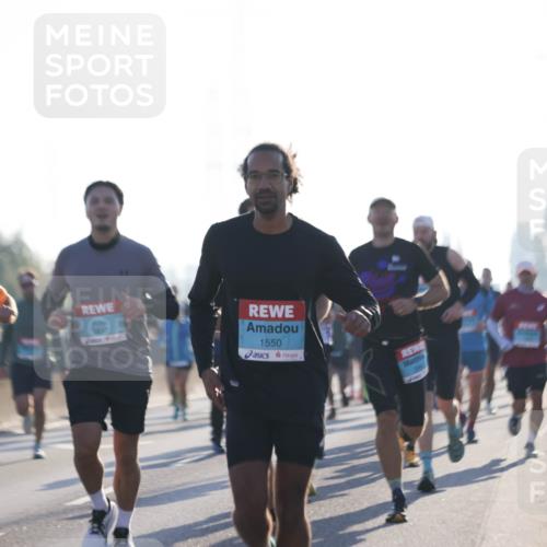 03.10.2025 - Köhlbrandbrückenlauf Jannik Wohlers http://msf.ph/oto/9060444 03.10.2025 09:14:47 Position 3 3817, 1550 meine-sportfotos.de