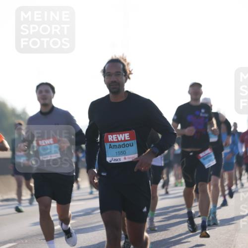 03.10.2025 - Köhlbrandbrückenlauf Jannik Wohlers http://msf.ph/oto/9060462 03.10.2025 09:14:47 Position 3 3817, 1550 meine-sportfotos.de