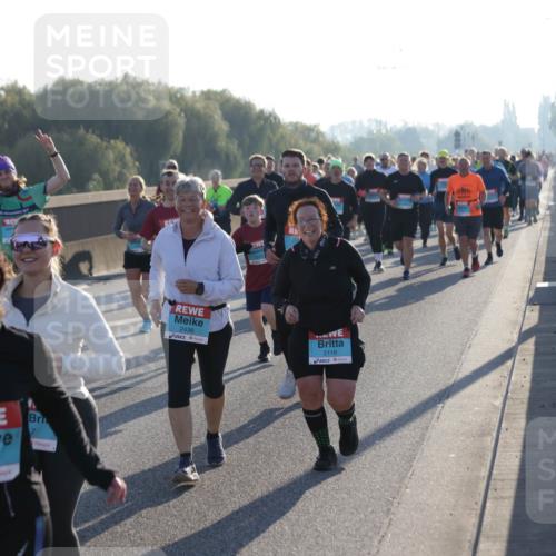 03.10.2025 - Köhlbrandbrückenlauf Jannik Wohlers http://msf.ph/oto/9060522 03.10.2025 09:22:40 Position 3 8, 1940, 2436, 2116 meine-sportfotos.de