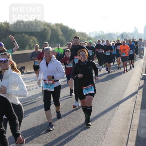 03.10.2025 - Köhlbrandbrückenlauf Jannik Wohlers http://msf.ph/oto/9060531 03.10.2025 09:22:40 Position 3 1940, 2436, 2116 meine-sportfotos.de