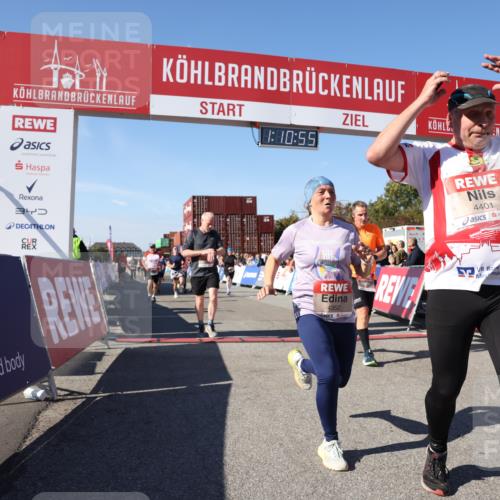 03.10.2025 - Köhlbrandbrückenlauf Lena Gebhardt http://msf.ph/oto/9060742 03.10.2025 13:10:55 Ziel 4081, 4352, 4370, 4401, 4412, 4547, 4689, 4862, 4933, 4998, 5103, 5791, 5965, 6274, 6665, 6797 meine-sportfotos.de