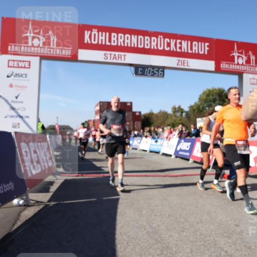 03.10.2025 - Köhlbrandbrückenlauf Lena Gebhardt http://msf.ph/oto/9060767 03.10.2025 13:10:56 Ziel 4352, 4370, 4401, 4412, 4506, 4547, 4689, 4862, 4933, 4998, 5103, 5791, 5965, 6274, 6330, 6449, 6450, 6665, 6797 meine-sportfotos.de