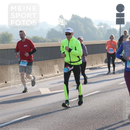03.10.2025 - Köhlbrandbrückenlauf Lena Gebhardt http://msf.ph/oto/9060785 03.10.2025 09:19:26 Position 1 1375, 3492 meine-sportfotos.de