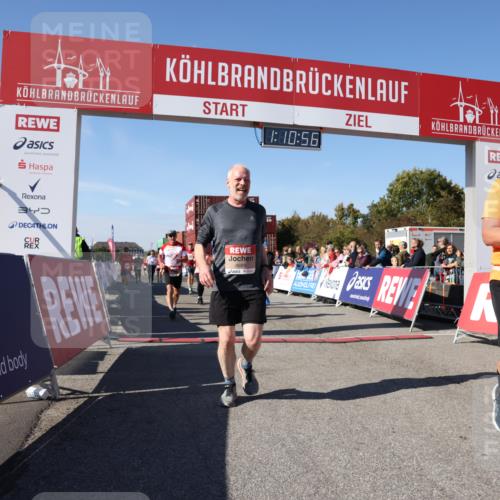 03.10.2025 - Köhlbrandbrückenlauf Lena Gebhardt http://msf.ph/oto/9060791 03.10.2025 13:10:57 Ziel 4352, 4370, 4401, 4412, 4506, 4547, 4689, 4862, 4933, 4998, 5103, 5791, 5965, 6274, 6330, 6449, 6450, 6665, 6797 meine-sportfotos.de