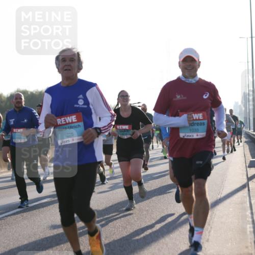 03.10.2025 - Köhlbrandbrückenlauf Jannik Wohlers http://msf.ph/oto/9060801 03.10.2025 09:14:53 Position 3 1247, 18, 3764, 1025, 1033 meine-sportfotos.de