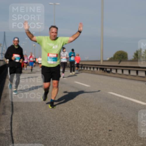 03.10.2025 - Köhlbrandbrückenlauf Fabian Wolf http://msf.ph/oto/9060850 03.10.2025 10:05:26 Position 3  meine-sportfotos.de