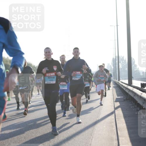 03.10.2025 - Köhlbrandbrückenlauf Jannik Wohlers http://msf.ph/oto/9060904 03.10.2025 09:14:55 Position 3 3317, 3568, 57 meine-sportfotos.de