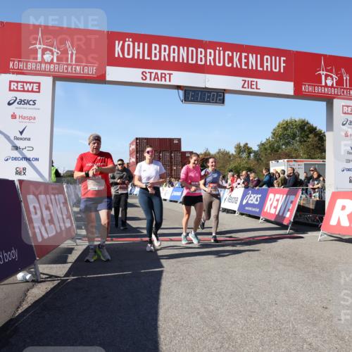 03.10.2025 - Köhlbrandbrückenlauf Lena Gebhardt http://msf.ph/oto/9060944 03.10.2025 13:11:03 Ziel 4352, 4370, 4401, 4506, 4547, 4689, 4862, 4933, 4998, 5103, 5965, 6272, 6274, 6330, 6449, 6450, 6665, 6797 meine-sportfotos.de