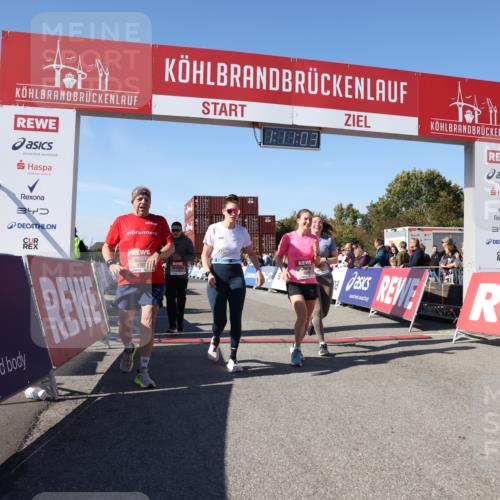 03.10.2025 - Köhlbrandbrückenlauf Lena Gebhardt http://msf.ph/oto/9060962 03.10.2025 13:11:03 Ziel 4352, 4370, 4401, 4506, 4547, 4689, 4862, 4933, 4998, 5103, 5965, 6272, 6274, 6330, 6449, 6450, 6665, 6797 meine-sportfotos.de