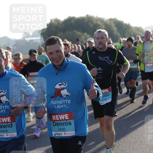 03.10.2025 - Köhlbrandbrückenlauf Jannik Wohlers http://msf.ph/oto/9060999 03.10.2025 09:22:50 Position 3 2003, 3446, 3450, 2392 meine-sportfotos.de