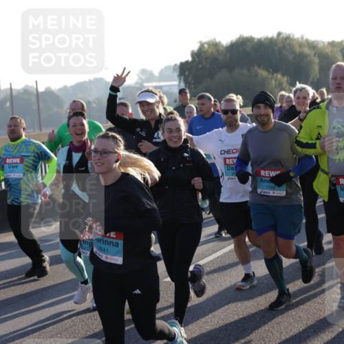 03.10.2025 - Köhlbrandbrückenlauf Jannik Wohlers http://msf.ph/oto/9061082 03.10.2025 09:22:52 Position 3 2128, 2641, 217, 28, 1769, 2153 meine-sportfotos.de