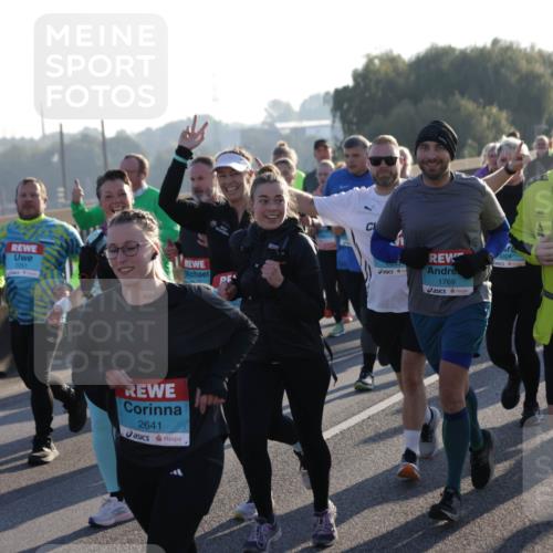 03.10.2025 - Köhlbrandbrückenlauf Jannik Wohlers http://msf.ph/oto/9061110 03.10.2025 09:22:52 Position 3 2641, 1769, 2153 meine-sportfotos.de