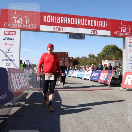 03.10.2025 - Köhlbrandbrückenlauf Lena Gebhardt http://msf.ph/oto/9061123 03.10.2025 13:11:12 Ziel 4135, 4506, 4521, 5218, 5258, 5522, 6272, 6330, 6449, 6450, 6572, 6727, 6751 meine-sportfotos.de