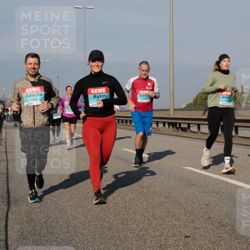 03.10.2025 - Köhlbrandbrückenlauf Fabian Wolf http://msf.ph/oto/9061140 03.10.2025 10:05:34 Position 3 1983, 199, 10, 22, 3088, 2310, 1160 meine-sportfotos.de