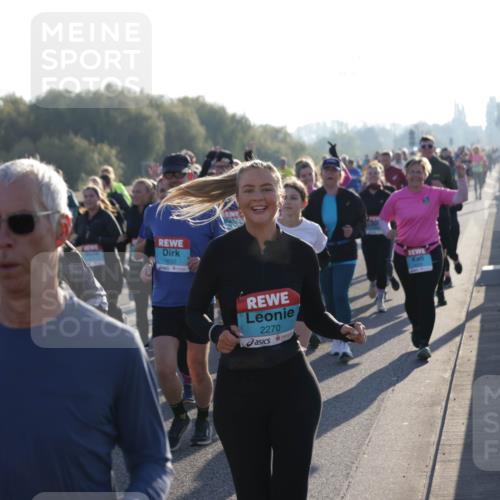 03.10.2025 - Köhlbrandbrückenlauf Jannik Wohlers http://msf.ph/oto/9061168 03.10.2025 09:22:54 Position 3 1652, 2270 meine-sportfotos.de