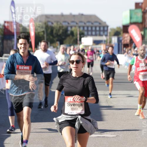 03.10.2025 - Köhlbrandbrückenlauf Jannik Wohlers http://msf.ph/oto/9061249 03.10.2025 13:13:20 Ziel 4191, 4193, 4223, 4373, 4383, 4463, 4513, 4583, 4853, 5025, 5034, 5204, 5261, 5358, 5678, 5852, 6725, 6788, 6789, 6818 meine-sportfotos.de