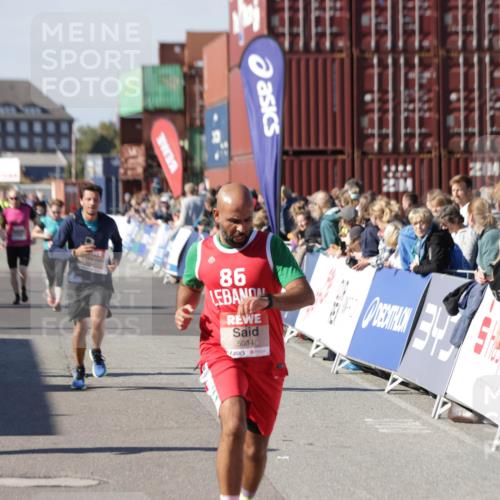 03.10.2025 - Köhlbrandbrückenlauf Jannik Wohlers http://msf.ph/oto/9061314 03.10.2025 13:13:21 Ziel 4191, 4223, 4373, 4383, 4463, 4513, 4583, 4853, 5025, 5034, 5204, 5261, 5358, 5678, 5852, 6725, 6788, 6789, 6818 meine-sportfotos.de