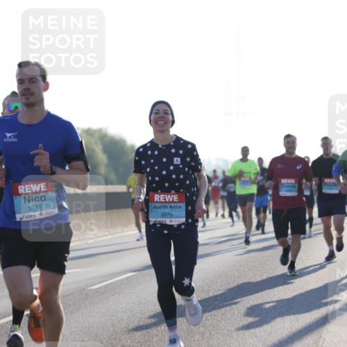 03.10.2025 - Köhlbrandbrückenlauf Jannik Wohlers http://msf.ph/oto/9061349 03.10.2025 09:15:04 Position 3 3181, 2979 meine-sportfotos.de