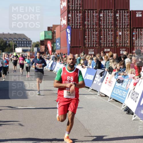 03.10.2025 - Köhlbrandbrückenlauf Jannik Wohlers http://msf.ph/oto/9061377 03.10.2025 13:13:21 Ziel 4191, 4223, 4373, 4383, 4463, 4513, 4583, 4853, 5025, 5034, 5204, 5261, 5358, 5678, 5852, 6725, 6788, 6789, 6818 meine-sportfotos.de