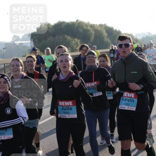 03.10.2025 - Köhlbrandbrückenlauf Jannik Wohlers http://msf.ph/oto/9061386 03.10.2025 09:22:59 Position 3 1732, 1896, 2966, 2219, 2965 meine-sportfotos.de