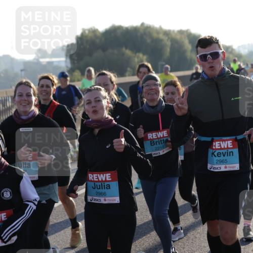 03.10.2025 - Köhlbrandbrückenlauf Jannik Wohlers http://msf.ph/oto/9061403 03.10.2025 09:22:59 Position 3 1732, 189, 2966, 2219, 2965 meine-sportfotos.de