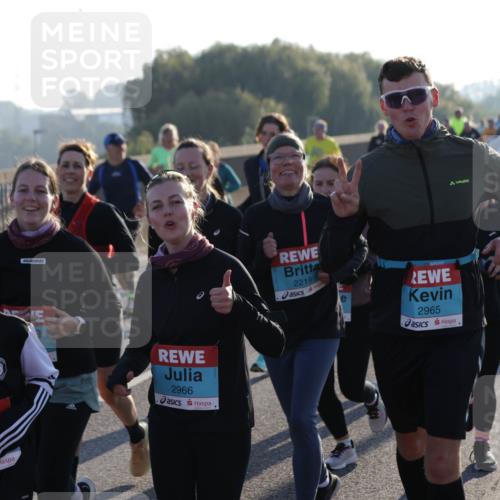 03.10.2025 - Köhlbrandbrückenlauf Jannik Wohlers http://msf.ph/oto/9061411 03.10.2025 09:22:59 Position 3 1732, 189, 2966, 2219, 2965 meine-sportfotos.de