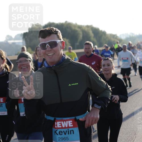 03.10.2025 - Köhlbrandbrückenlauf Jannik Wohlers http://msf.ph/oto/9061452 03.10.2025 09:23:00 Position 3 1895, 2965 meine-sportfotos.de