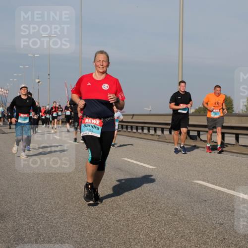 03.10.2025 - Köhlbrandbrückenlauf Fabian Wolf http://msf.ph/oto/9061583 03.10.2025 10:05:49 Position 3 3159 meine-sportfotos.de