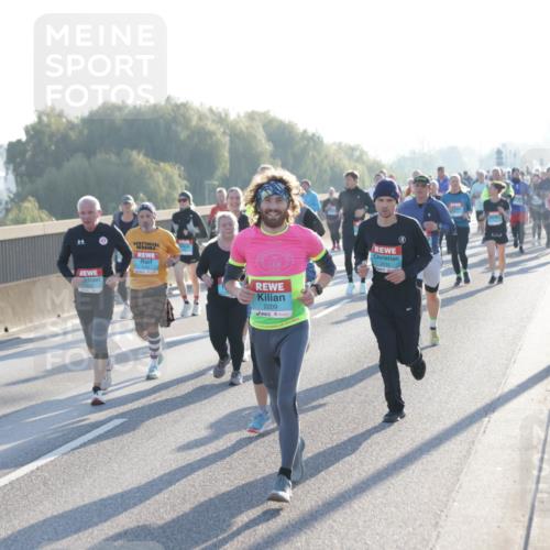 03.10.2025 - Köhlbrandbrückenlauf Jannik Wohlers http://msf.ph/oto/9061620 03.10.2025 09:23:08 Position 3 2209 meine-sportfotos.de