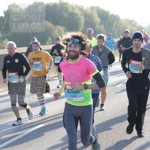 03.10.2025 - Köhlbrandbrückenlauf Jannik Wohlers http://msf.ph/oto/9061641 03.10.2025 09:23:08 Position 3 2209, 2231 meine-sportfotos.de