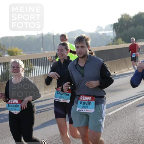 03.10.2025 - Köhlbrandbrückenlauf Jannik Wohlers http://msf.ph/oto/9061730 03.10.2025 09:23:12 Position 3 3122, 3130, 2314, 2313, 2053 meine-sportfotos.de