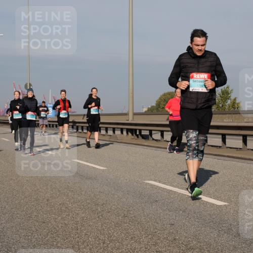 03.10.2025 - Köhlbrandbrückenlauf Fabian Wolf http://msf.ph/oto/9061809 03.10.2025 10:05:56 Position 3 1759 meine-sportfotos.de