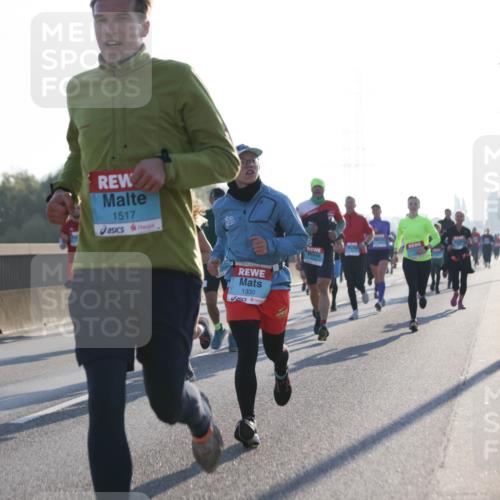 03.10.2025 - Köhlbrandbrückenlauf Jannik Wohlers http://msf.ph/oto/9061820 03.10.2025 09:15:14 Position 3 1517, 1330 meine-sportfotos.de