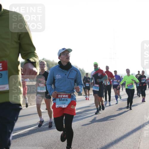 03.10.2025 - Köhlbrandbrückenlauf Jannik Wohlers http://msf.ph/oto/9061859 03.10.2025 09:15:15 Position 3 1517, 1330 meine-sportfotos.de